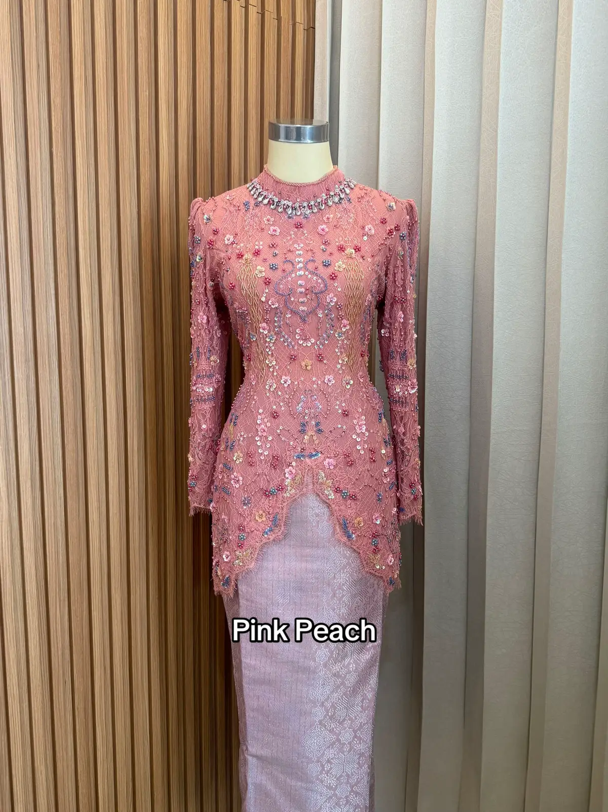 Kebaya modern