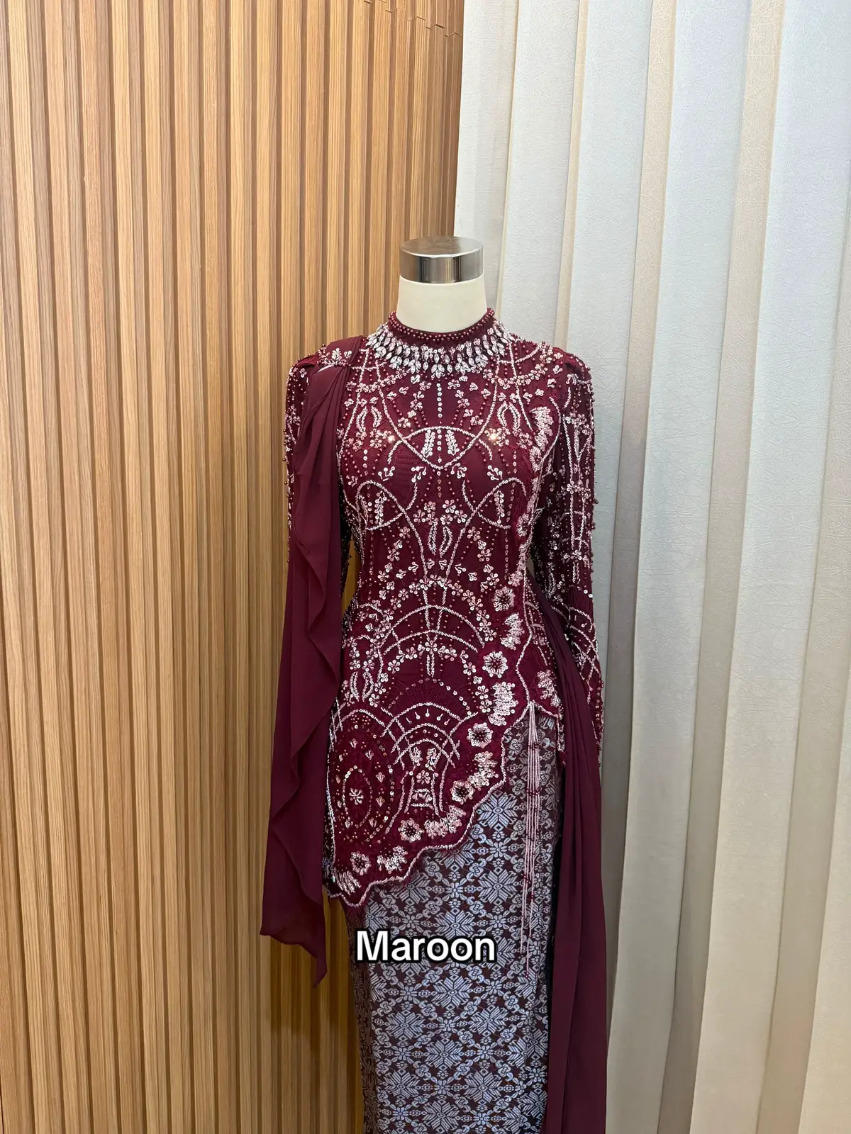 Kebaya modern